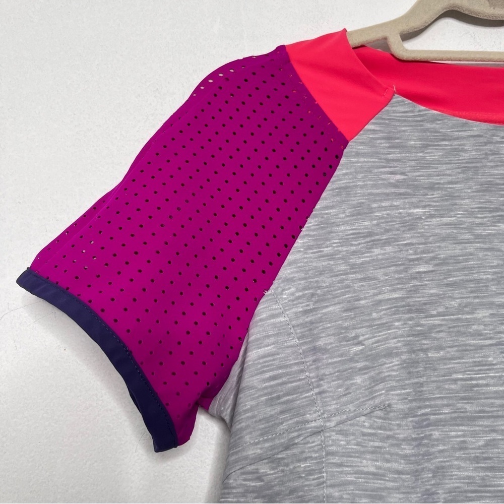 Title Nine Athletic Mini Dress Size Small Short Sleeve Colorblock Grey Pocket - Picture 5 of 10
